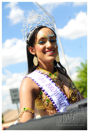 miami_cval_parade_2010_pt4-158