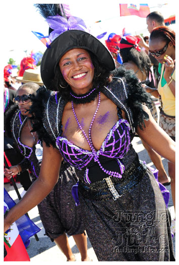 miami_cval_parade_2010_pt4-159