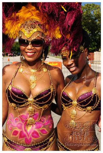 miami_cval_parade_2010_pt4-160