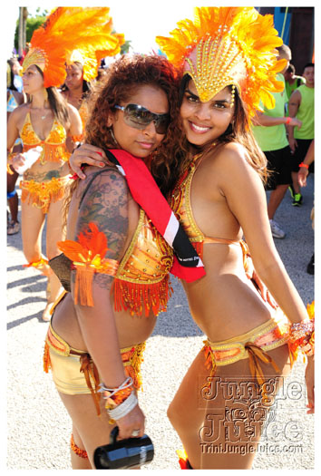 miami_cval_parade_2010_pt4-240