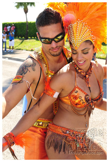 miami_cval_parade_2010_pt4-248