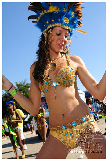 miami_cval_parade_2010_pt4-277