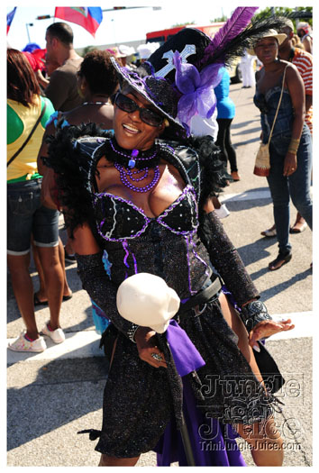 miami_cval_parade_2010_pt4-299