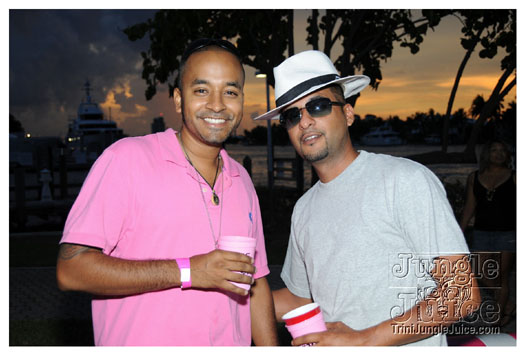 oasis_2010_sep5-017