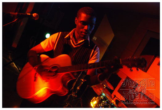 open_mic_coco_lounge_mar30-110