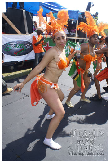orlando_carnival_parade_2010-154