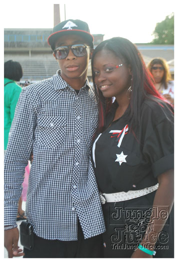 pan_alive_2010-017