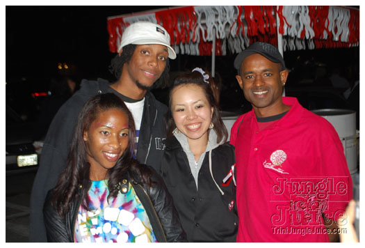 pan_alive_2010-087