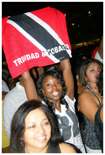 rave_miami_2010_oct9-035
