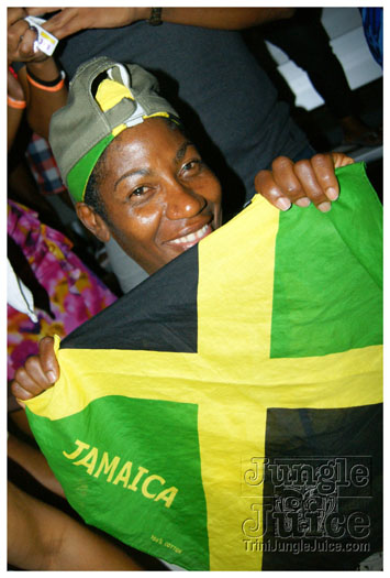 rave_miami_2010_oct9-069
