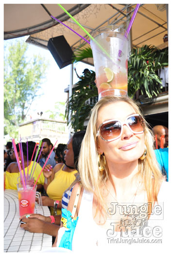 rise_n_shine_miami_2010-146