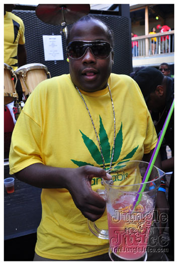 rise_n_shine_miami_2010-153