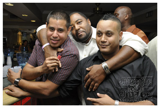 soca_360_jul10-001