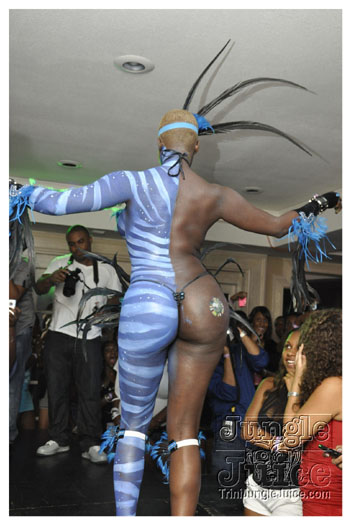 soca_360_jul10-040