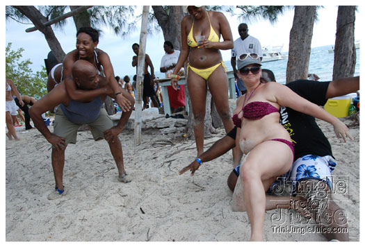 soca_at_de_sandbar_apr7-146