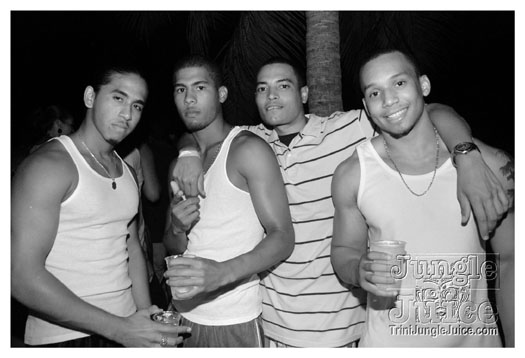 swanky_intl_foam_fete_2010-025