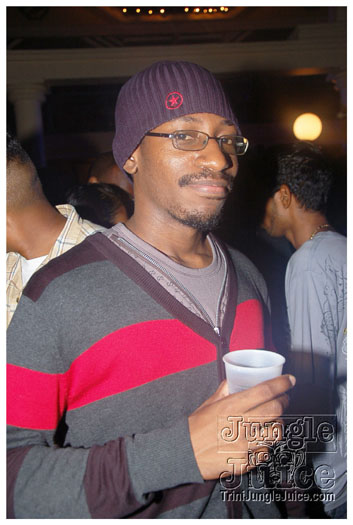 unfaithful_2010-015
