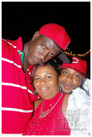 unfaithful_2010-063