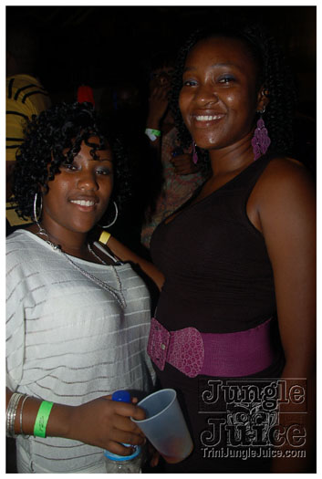 unfaithful_2010-074