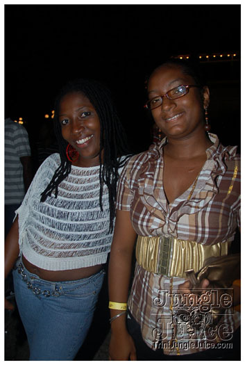 unfaithful_2010-076