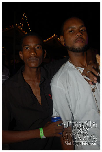 unfaithful_2010-088