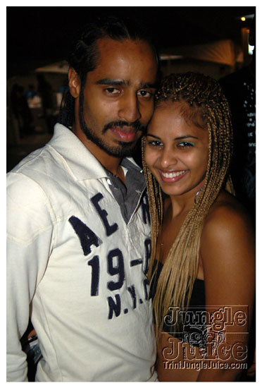 uwi_splash_2010-021