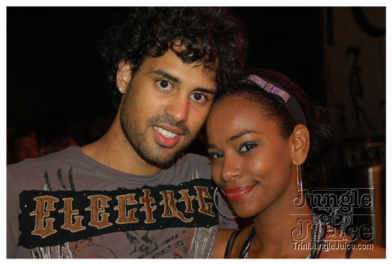 uwi_splash_2010-108