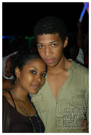 uwi_splash_2010-135