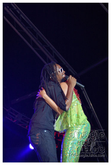 uwi_splash_2010-143