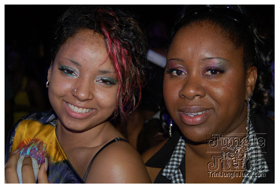 uwi_splash_2010-151