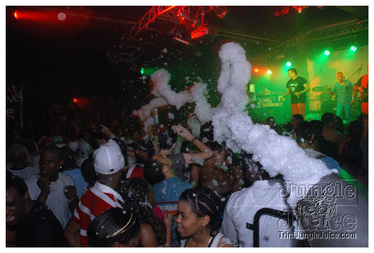 wet_fete_20_degrees_jun25-136