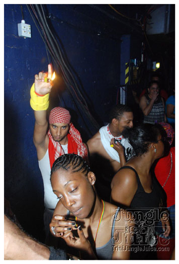 wet_fete_20_degrees_jun25-144