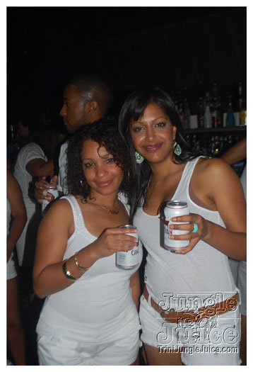 whiteout_jul17-012