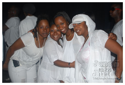 whiteout_jul17-041