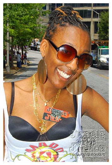 atl_carnival_parade_2011_part1-061