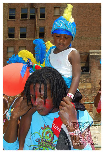 atl_carnival_parade_2011_part1-063