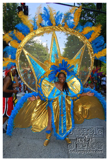 atl_carnival_parade_2011_part1-108