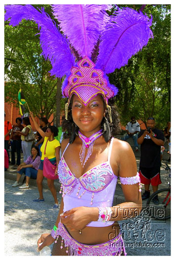 atl_carnival_parade_2011_part1-149