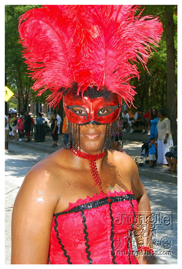 atl_carnival_parade_2011_part1-174