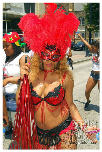 atl_carnival_parade_2011_part1-175