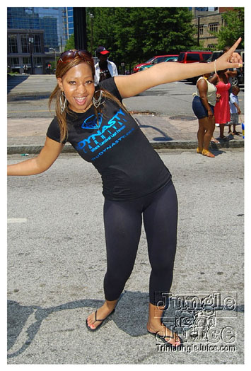 atl_carnival_parade_2011_part1-179
