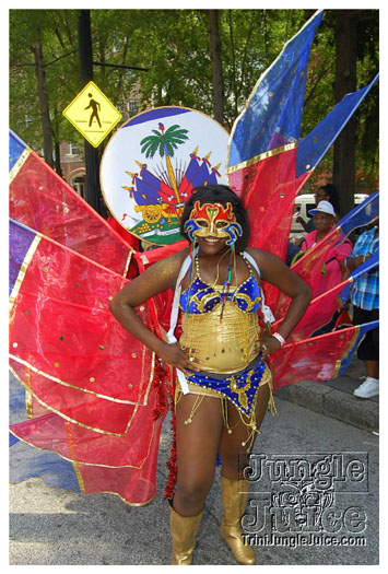 atl_carnival_parade_2011_part1-189