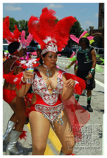 atl_carnival_parade_2011_part1-210