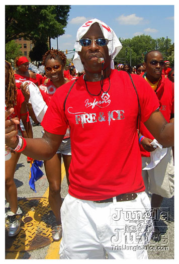 atl_carnival_parade_2011_part1-229