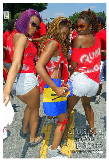 atl_carnival_parade_2011_part1-232