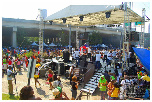 atl_carnival_parade_2011_part2-207