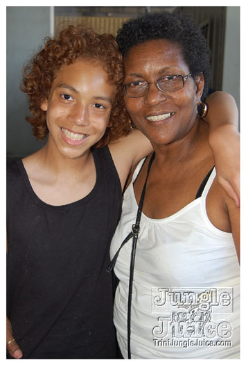 atl_carnival_parade_2011_part2-221