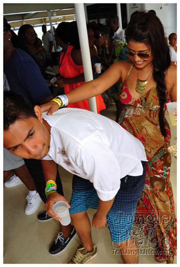 booze_cruise_mv_2011_pt1-220