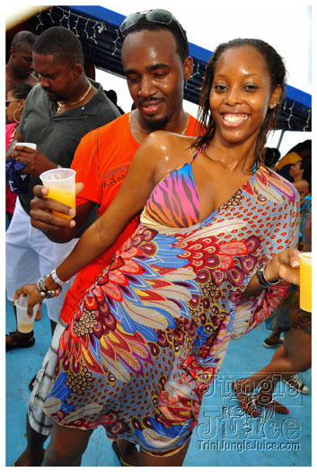 booze_cruise_mv_2011_pt1-252