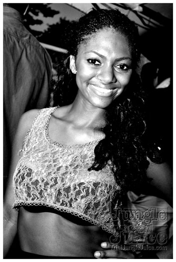glow_2011-003